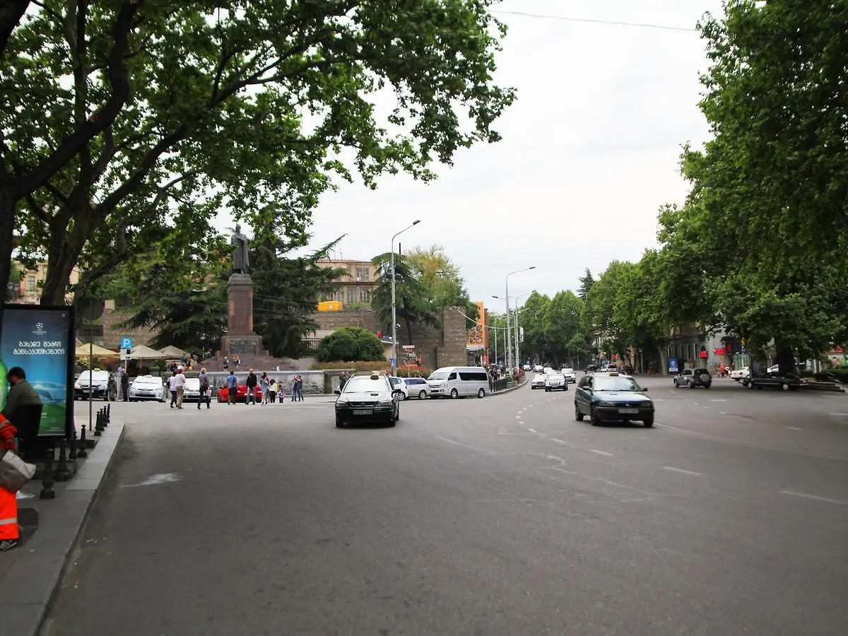 Apartment On Kostava 10 Τυφλίδα